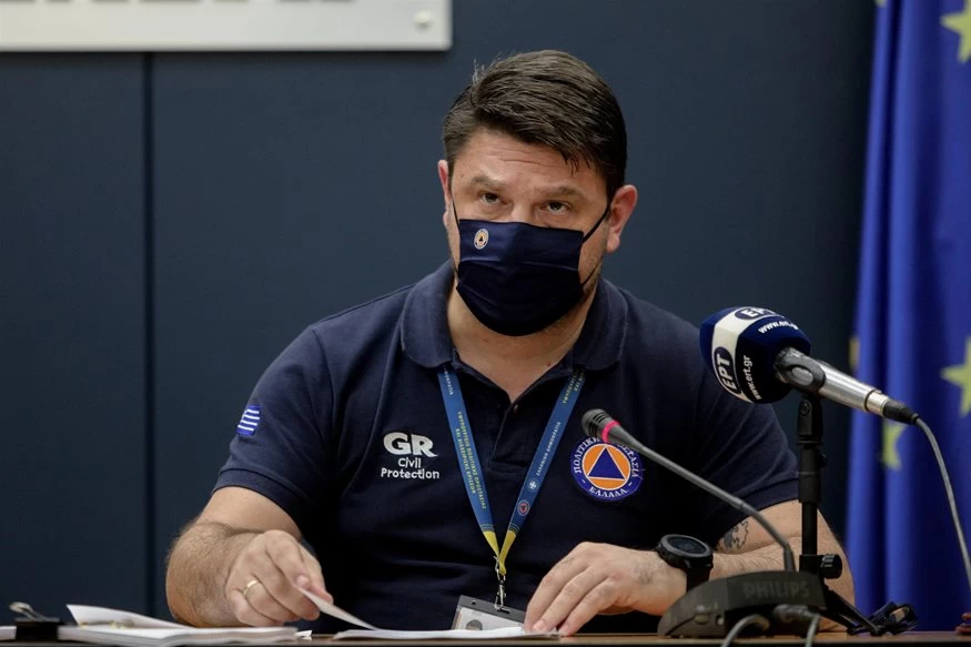 Χαρδαλιάς για την φωτιά στο Σχίνο: Κάηκαν 20.000 στρέμματα – Θα έχουμε δύσκολη βραδιά